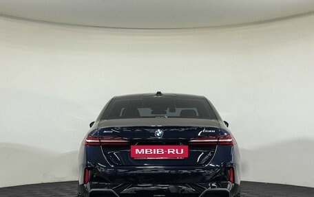 BMW 5 серия, 2023 год, 7 700 000 рублей, 4 фотография