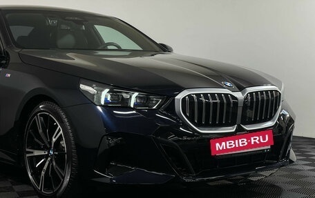 BMW 5 серия, 2023 год, 7 700 000 рублей, 26 фотография