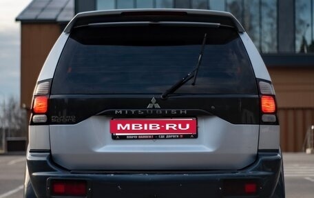 Mitsubishi Pajero Sport II рестайлинг, 2006 год, 1 100 000 рублей, 3 фотография