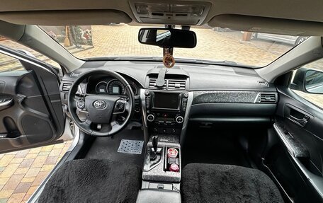 Toyota Camry, 2012 год, 1 490 000 рублей, 14 фотография