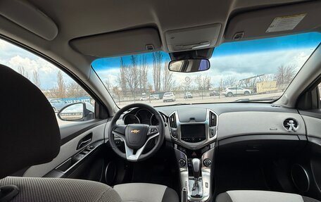 Chevrolet Cruze II, 2014 год, 950 000 рублей, 9 фотография