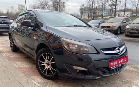 Opel Astra J, 2014 год, 770 000 рублей, 2 фотография