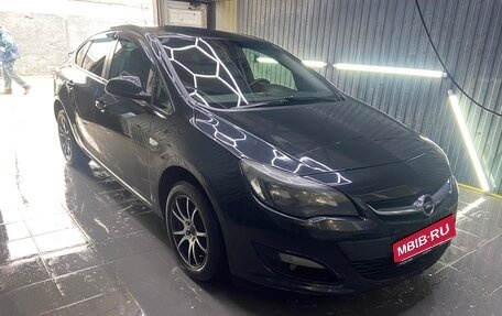 Opel Astra J, 2014 год, 770 000 рублей, 3 фотография