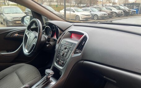 Opel Astra J, 2014 год, 770 000 рублей, 17 фотография