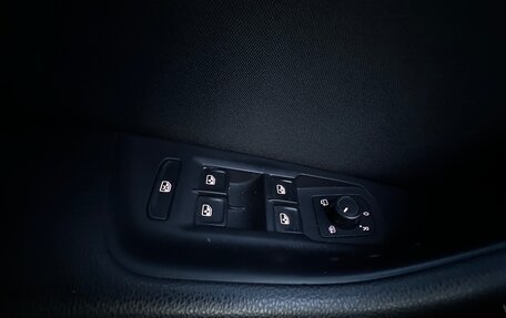 Volkswagen Passat B8 рестайлинг, 2019 год, 2 500 000 рублей, 13 фотография