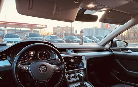 Volkswagen Passat B8 рестайлинг, 2019 год, 2 500 000 рублей, 8 фотография