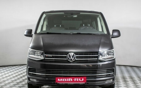 Volkswagen Multivan T6 рестайлинг, 2016 год, 3 590 000 рублей, 2 фотография
