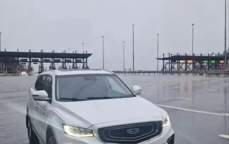 Geely Atlas, 2022 год, 1 825 000 рублей, 2 фотография