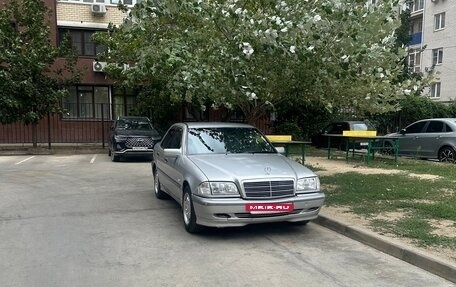 Mercedes-Benz C-Класс, 1998 год, 630 000 рублей, 3 фотография