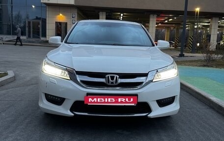Honda Accord IX рестайлинг, 2013 год, 1 430 000 рублей, 2 фотография