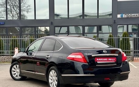 Nissan Teana, 2010 год, 800 000 рублей, 12 фотография