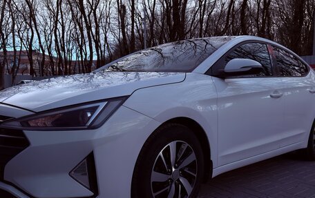 Hyundai Elantra VI рестайлинг, 2019 год, 1 650 000 рублей, 13 фотография