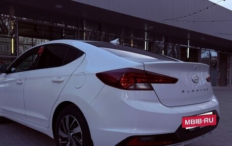 Hyundai Elantra VI рестайлинг, 2019 год, 1 650 000 рублей, 12 фотография