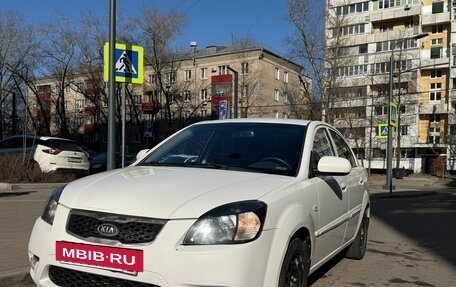 KIA Rio II, 2010 год, 450 000 рублей, 3 фотография