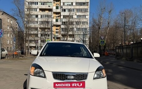 KIA Rio II, 2010 год, 450 000 рублей, 2 фотография