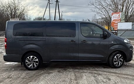 Peugeot Traveller I, 2021 год, 3 600 000 рублей, 3 фотография