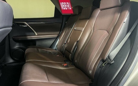 Lexus RX IV рестайлинг, 2019 год, 4 698 000 рублей, 10 фотография