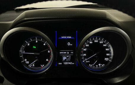 Toyota Land Cruiser Prado 150 рестайлинг 2, 2017 год, 4 650 000 рублей, 11 фотография