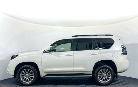 Toyota Land Cruiser Prado 150 рестайлинг 2, 2017 год, 4 650 000 рублей, 8 фотография