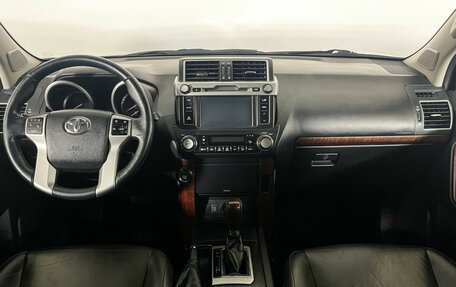 Toyota Land Cruiser Prado 150 рестайлинг 2, 2017 год, 4 650 000 рублей, 12 фотография