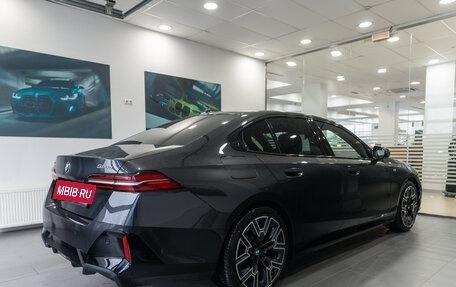 BMW 5 серия, 2025 год, 10 550 000 рублей, 4 фотография