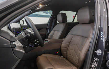 BMW 5 серия, 2025 год, 10 550 000 рублей, 18 фотография