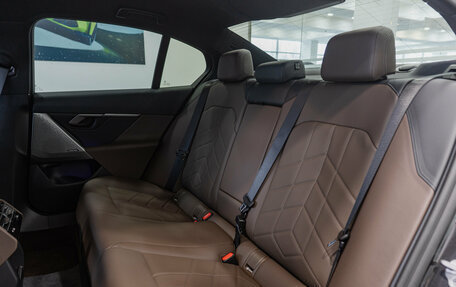 BMW 5 серия, 2025 год, 10 550 000 рублей, 19 фотография