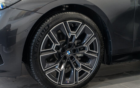 BMW 5 серия, 2025 год, 10 550 000 рублей, 27 фотография