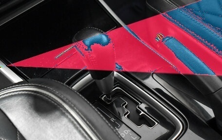 Mitsubishi Outlander III рестайлинг 3, 2018 год, 2 100 000 рублей, 11 фотография