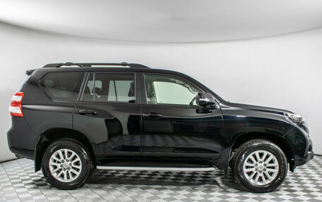 Toyota Land Cruiser Prado 150 рестайлинг 2, 2015 год, 4 400 000 рублей, 4 фотография