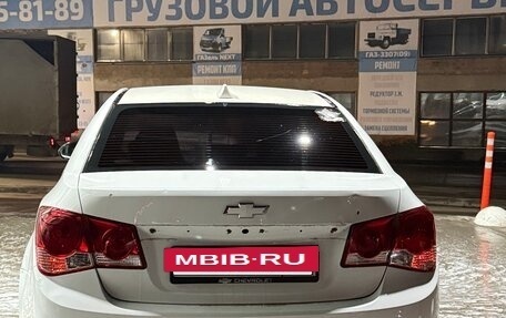 Chevrolet Cruze II, 2010 год, 260 000 рублей, 4 фотография
