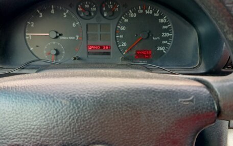 Audi A4, 1997 год, 315 000 рублей, 4 фотография