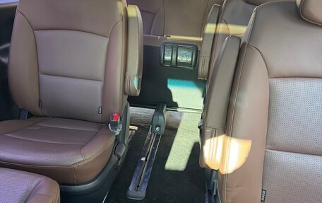 Hyundai Grand Starex Grand Starex I рестайлинг 2, 2019 год, 4 400 000 рублей, 11 фотография