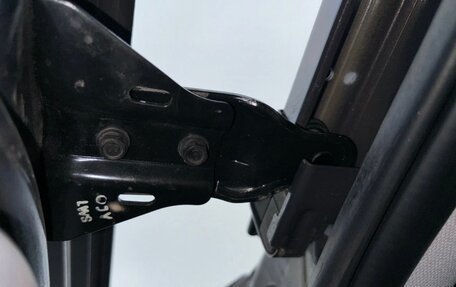 Hyundai Grand Starex Grand Starex I рестайлинг 2, 2019 год, 4 400 000 рублей, 21 фотография