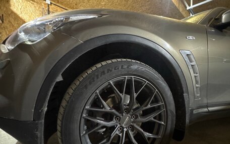 Infiniti FX II, 2008 год, 1 500 000 рублей, 12 фотография