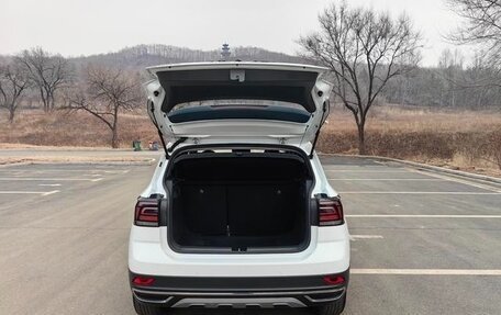 Volkswagen T-Cross I, 2023 год, 1 700 000 рублей, 16 фотография