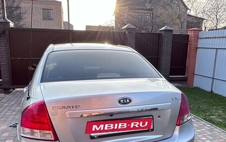 KIA Cerato I, 2007 год, 420 000 рублей, 11 фотография
