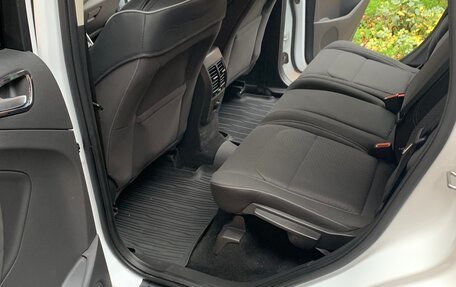 Ford Kuga III, 2018 год, 1 860 000 рублей, 10 фотография