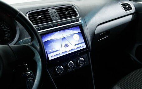 Volkswagen Polo VI (EU Market), 2012 год, 530 100 рублей, 17 фотография