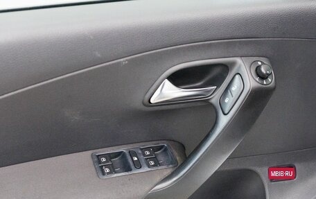 Volkswagen Polo VI (EU Market), 2012 год, 530 100 рублей, 9 фотография