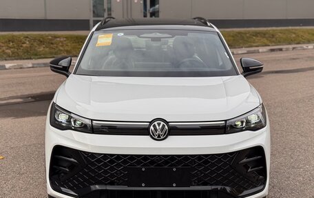 Volkswagen Tiguan, 2026 год, 4 443 000 рублей, 2 фотография