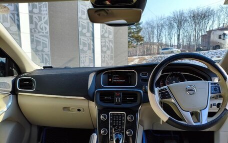 Volvo V40 II рестайлинг, 2016 год, 1 080 000 рублей, 7 фотография