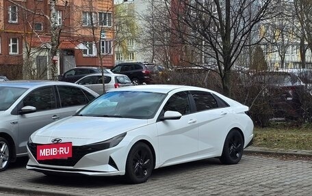 Hyundai Elantra VI рестайлинг, 2021 год, 1 800 000 рублей, 3 фотография