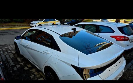 Hyundai Elantra VI рестайлинг, 2021 год, 1 800 000 рублей, 12 фотография