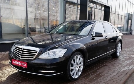 Mercedes-Benz S-Класс, 2010 год, 1 570 200 рублей, 1 фотография