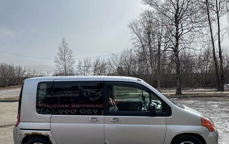 Honda Mobilio I, 2002 год, 350 000 рублей, 2 фотография