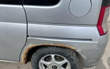 Honda Mobilio I, 2002 год, 350 000 рублей, 10 фотография