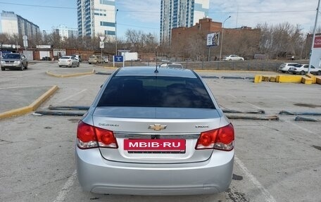 Chevrolet Cruze II, 2012 год, 700 000 рублей, 2 фотография