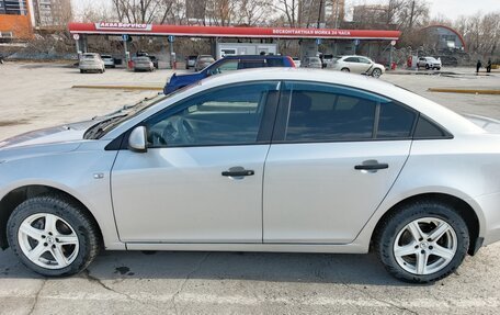 Chevrolet Cruze II, 2012 год, 700 000 рублей, 4 фотография