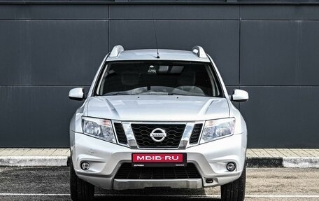 Nissan Terrano III, 2015 год, 1 079 000 рублей, 3 фотография